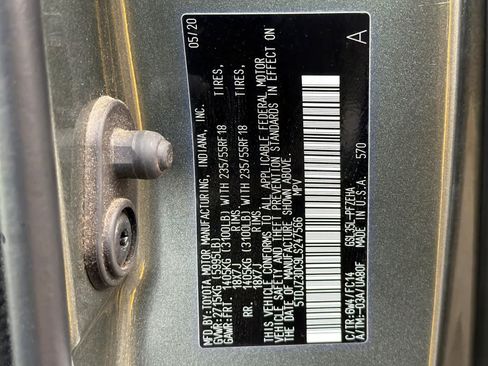 Used 2020 Toyota Sienna LE image 28