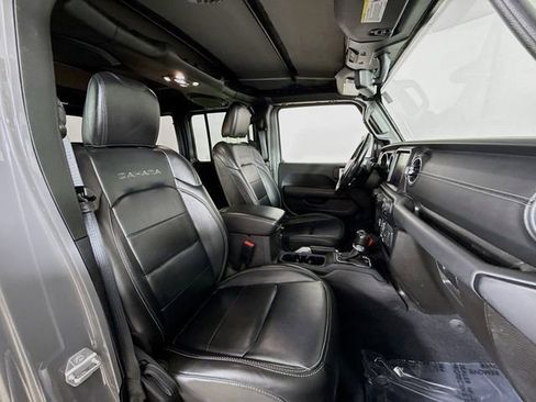 Used 2021 Jeep Wrangler Unlimited Sahara w/ Cold Weather Group image 27