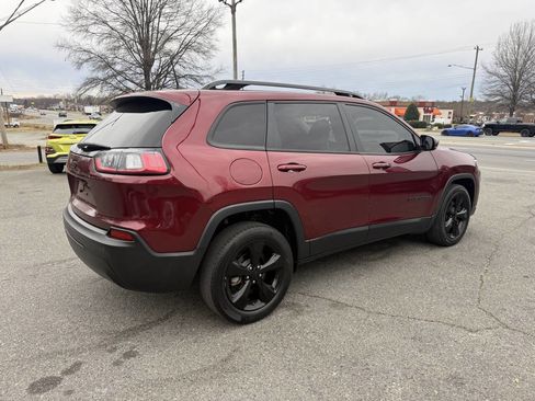 Used 2021 Jeep Cherokee Latitude Plus image 5