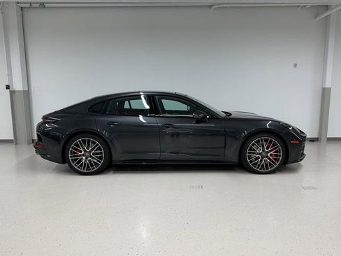 New 2026 Porsche Panamera GTS image 11