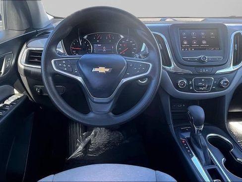 Used 2023 Chevrolet Equinox LT AWD/4WD image 5