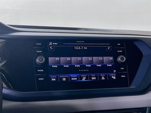 Used 2022 Volkswagen Taos SE w/ IQ.Drive SE Package image 13