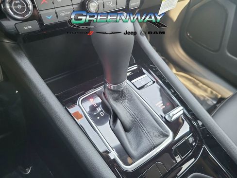 New 2026 Jeep Compass Latitude image 27