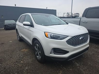 Used 2023 Ford Edge SEL w/ Convenience Package