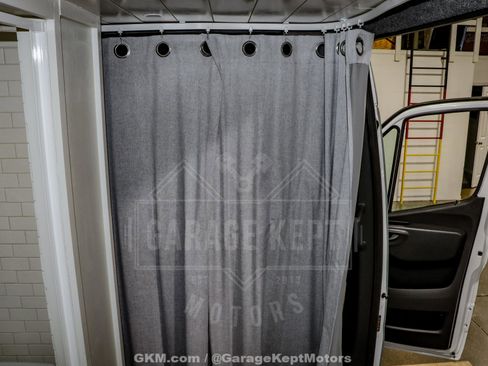 Used 2020 Mercedes-Benz Sprinter 2500 image 91