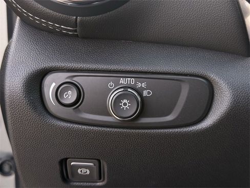 New 2026 Chevrolet Blazer LT image 22