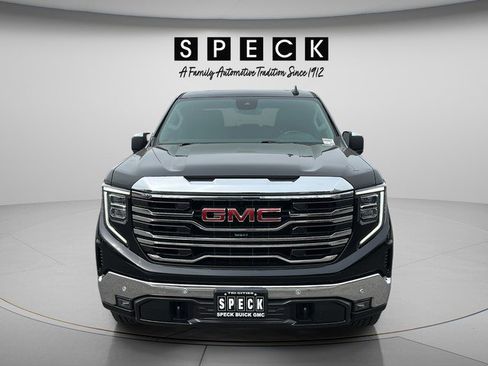 Certified 2022 GMC Sierra 1500 SLT w/ SLT Premium Plus Package AWD/4WD image 11