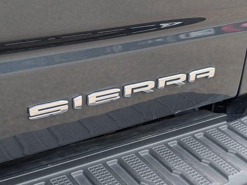 Used 2019 GMC Sierra 1500 Denali w/ Denali Ultimate Package AWD/4WD image 12