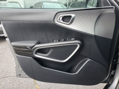 New 2025 Kia Soul LX image 29