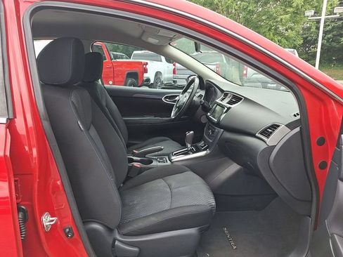 Used 2019 Nissan Sentra SR FWD image 24
