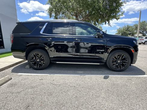 Used 2023 Chevrolet Tahoe LT w/ LT Signature Plus Package RWD image 10