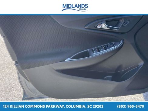 Used 2024 Chevrolet Malibu LT FWD image 17