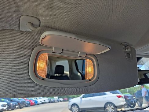 Used 2023 Chrysler Pacifica Touring-L FWD image 62