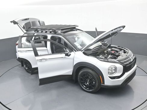 New 2026 Mitsubishi Outlander Trail Edition image 71