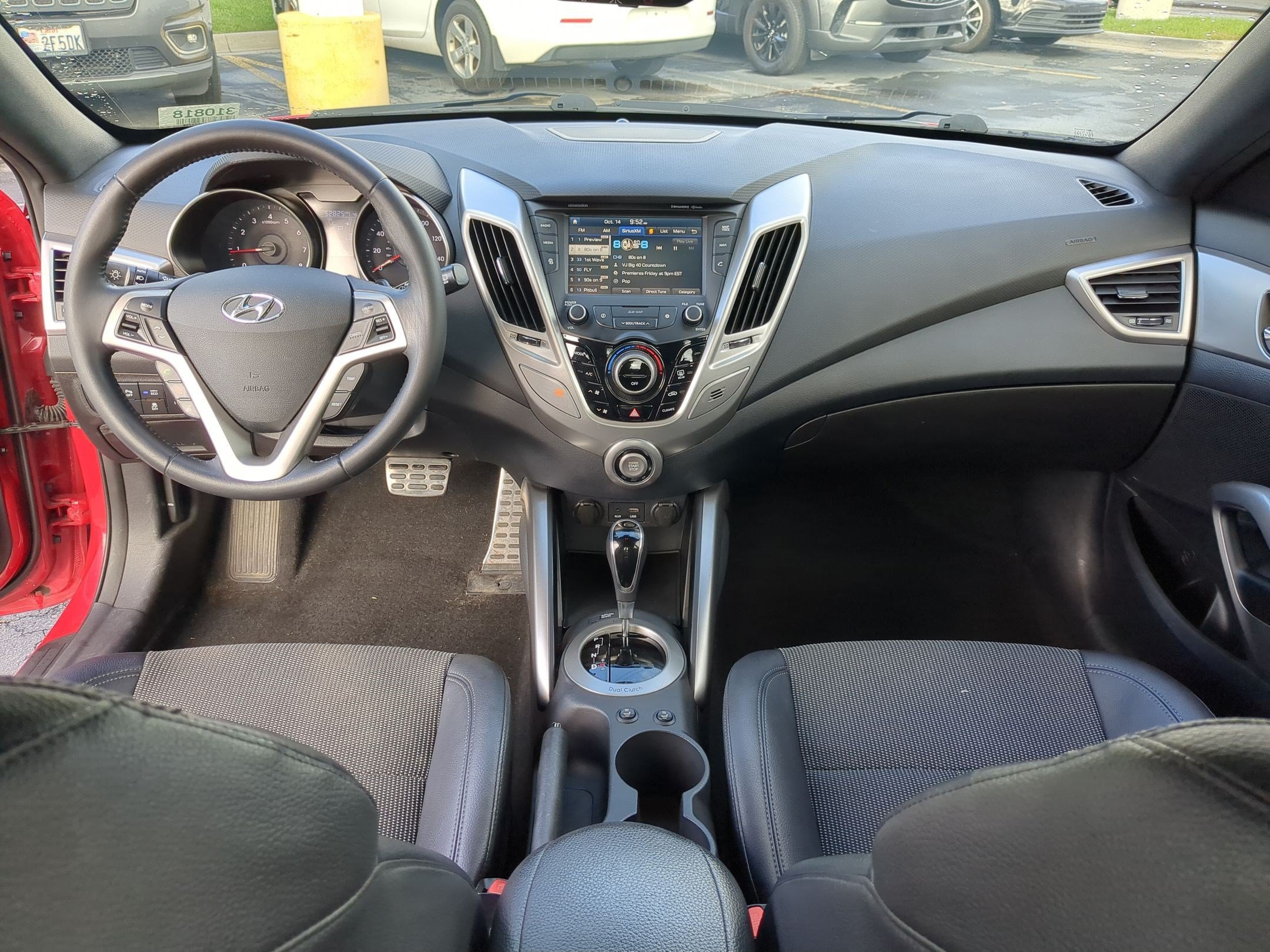 Used 2016 Hyundai Veloster w/ Option Group 03 FWD image 25
