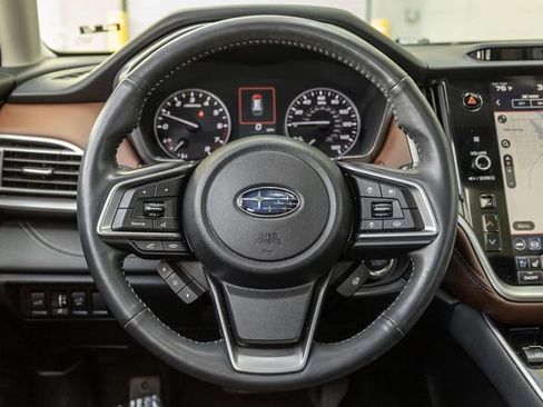 Used 2021 Subaru Outback Touring w/ Popular Package #2 AWD/4WD image 9