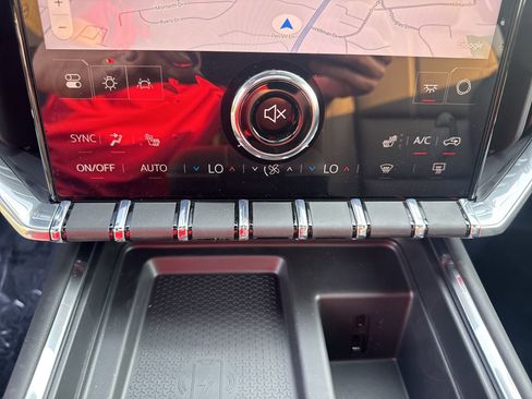 New 2026 GMC Acadia Elevation w/ Black Edition AWD/4WD image 17
