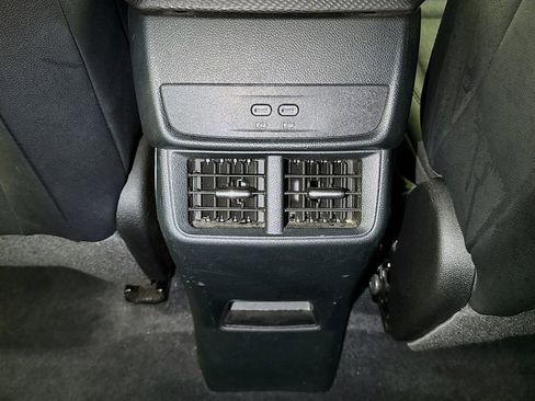 Used 2025 Chevrolet Equinox LT w/ Convenience Package II FWD image 23