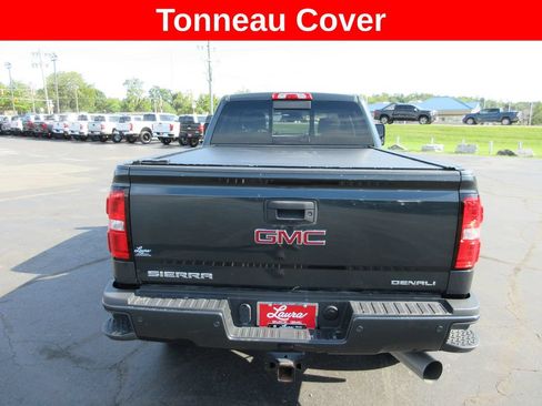 Certified 2019 GMC Sierra 2500 Denali w/ Duramax Plus Package AWD/4WD image 8