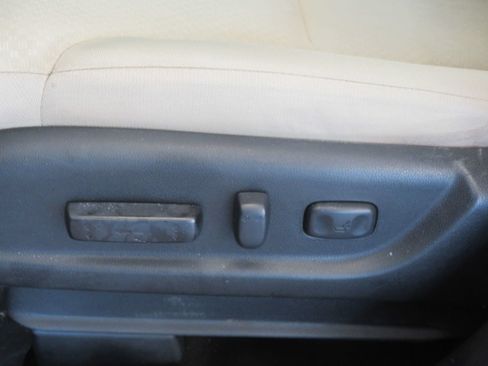 Used 2016 Honda CR-V EX image 14