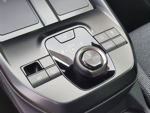 Certified 2026 Toyota bZ image 27