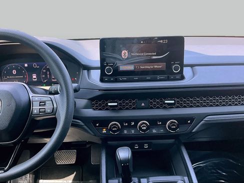 Used 2025 Honda Accord SE image 7