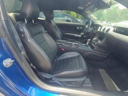 Used 2022 Ford Mustang GT Premium w/ Equipment Group 401A RWD image 2