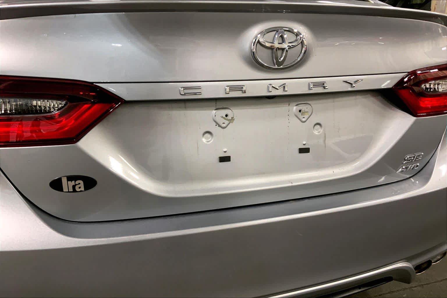 Used 2024 Toyota Camry SE w/ Cold Weather Package AWD/4WD image 31