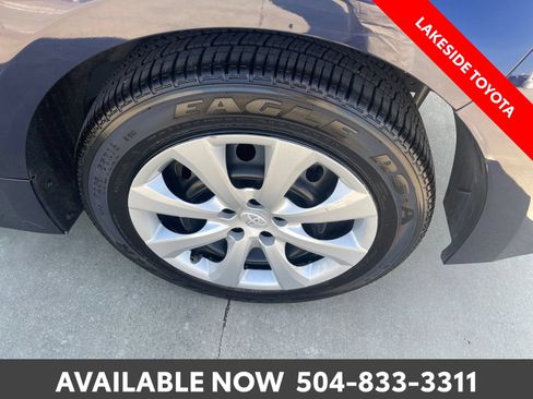 Used 2024 Toyota Corolla LE FWD image 12