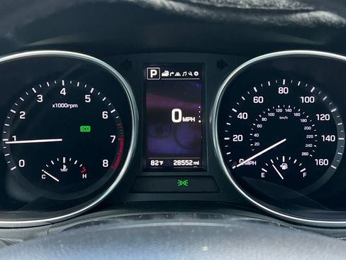 Used 2018 Hyundai Santa Fe Sport w/ 2.0T Ultimate Tech Package 05 FWD image 26