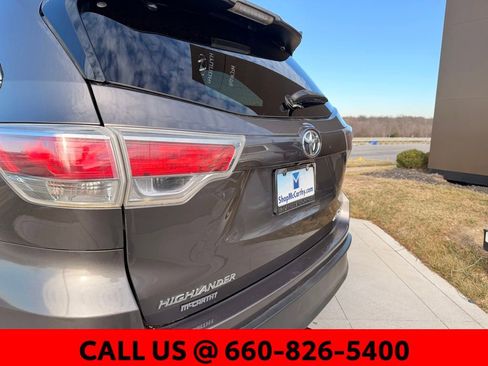 Used 2014 Toyota Highlander XLE image 35