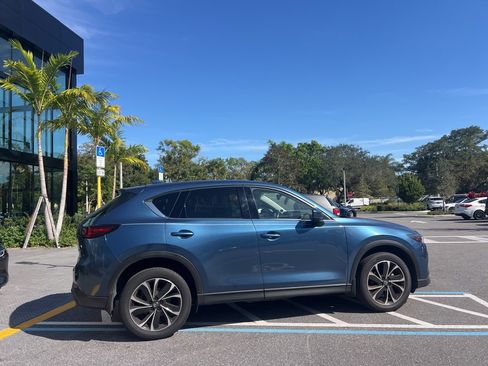 Used 2023 MAZDA CX-5 AWD 2.5 S w/ Premium Plus Pkg image 6