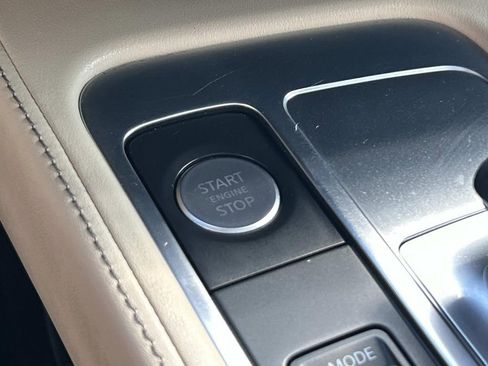 Used 2023 INFINITI QX60 Luxe w/ Performance Audio Package AWD/4WD image 34