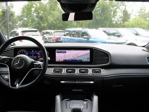 Used 2024 Mercedes-Benz GLE 350 4MATIC image 25