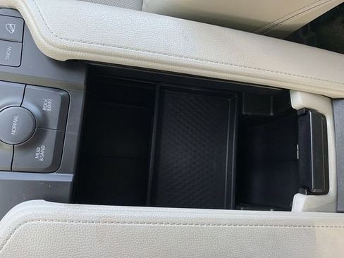 Certified 2024 Toyota Grand Highlander XLE AWD/4WD image 26