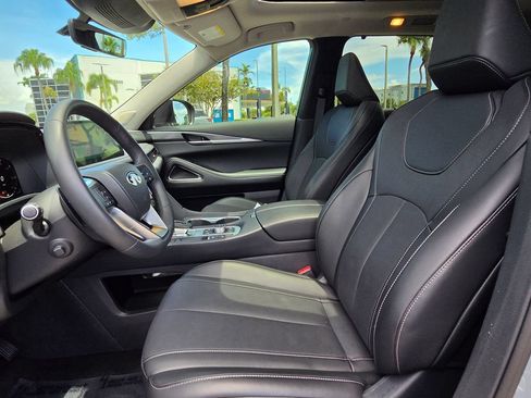 Used 2026 INFINITI QX60 Luxe w/ Cargo Package FWD image 18