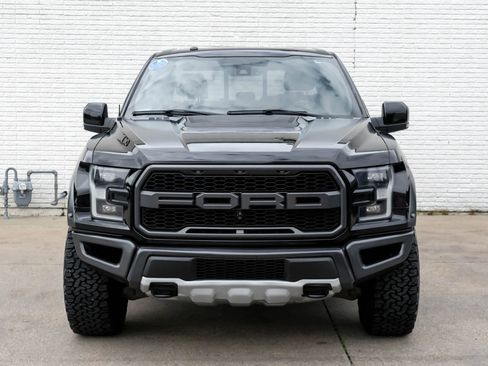Used 2017 Ford F150 Raptor w/ Equipment Group 802A Luxury AWD/4WD image 5