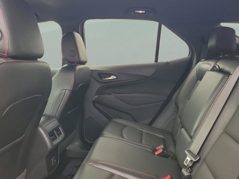 Used 2023 Chevrolet Equinox RS w/ RS Leather Package image 23