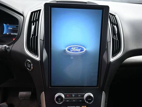 Used 2024 Ford Edge SEL AWD/4WD image 23