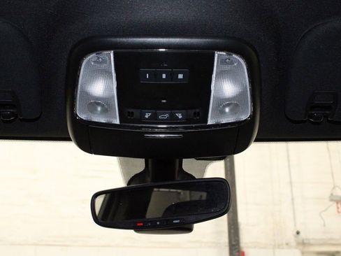 Used 2022 Jeep Grand Cherokee Laredo X image 29