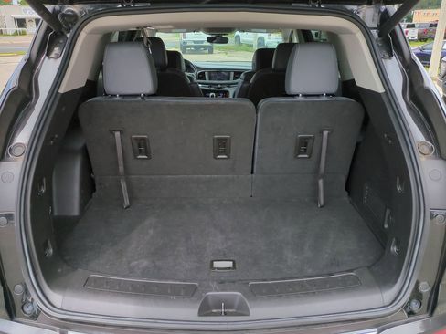 Certified 2021 Buick Enclave Essence FWD image 16