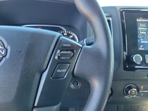 Used 2023 Nissan Frontier SV w/ Tow Package image 23