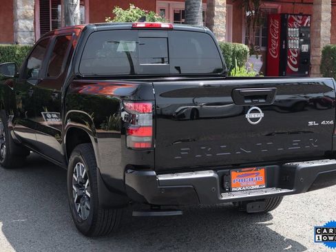 Used 2024 Nissan Frontier SL w/ Technology Package image 6