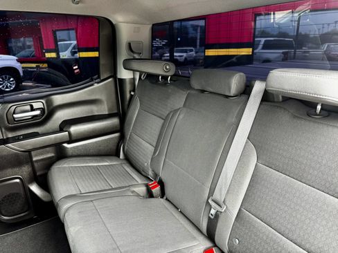 Used 2022 Chevrolet Silverado 1500 Custom RWD image 14
