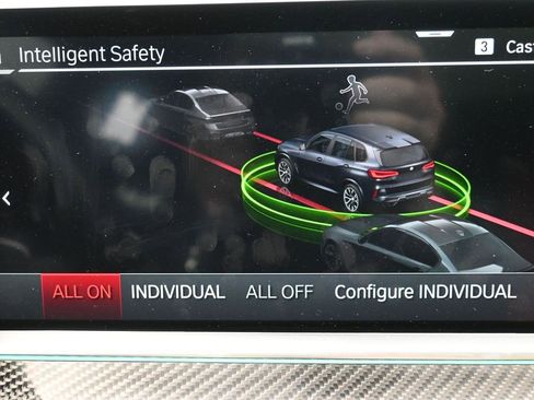 Used 2023 BMW X5 M w/ Competition Package image 16