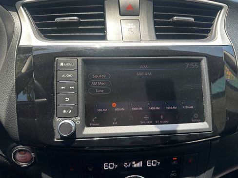 Used 2019 Nissan Sentra SV FWD image 17