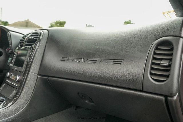Used 2008 Chevrolet Corvette Coupe RWD image 35