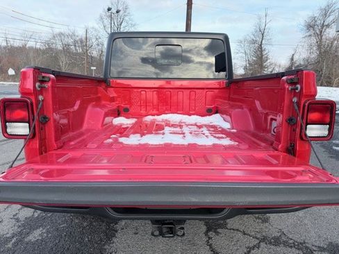 Certified 2020 Jeep Gladiator Sport image 28