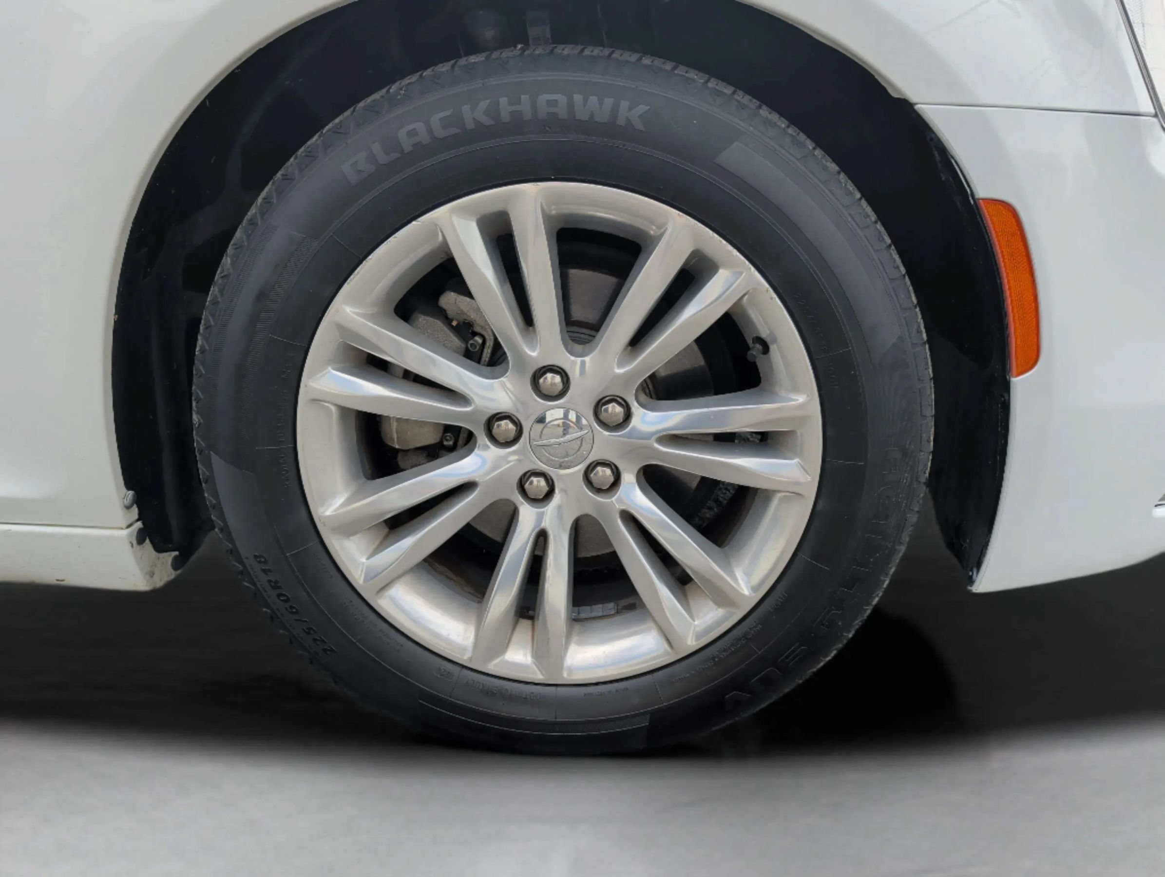 Used 2021 Chrysler 300 Touring RWD image 38