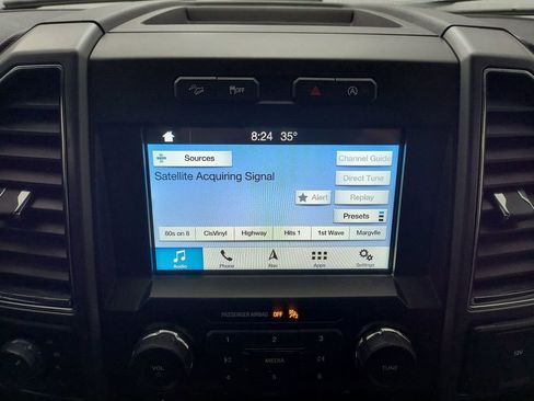 Used 2018 Ford F150 XLT w/ Equipment Group 302A Luxury image 24